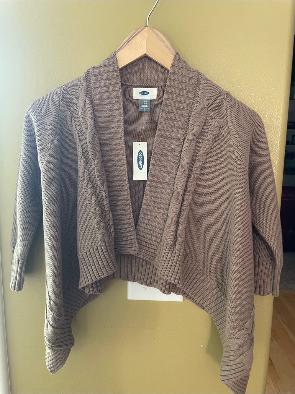 NWT Old Navy Girls Taupe Open Knit Cardigan